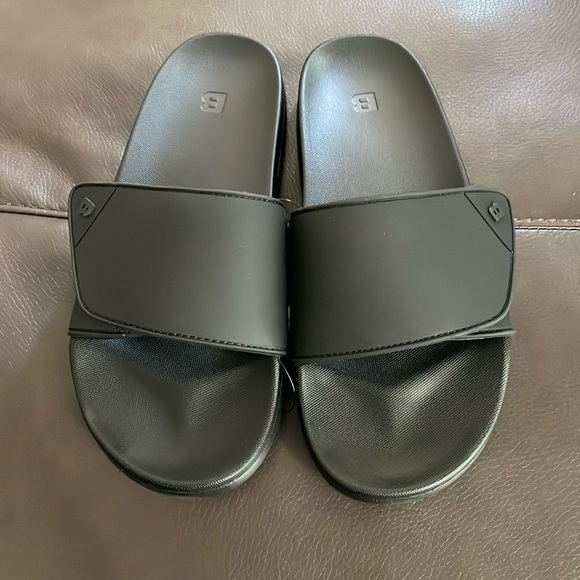 Unisex Bench Slides - Picture 2 of 5